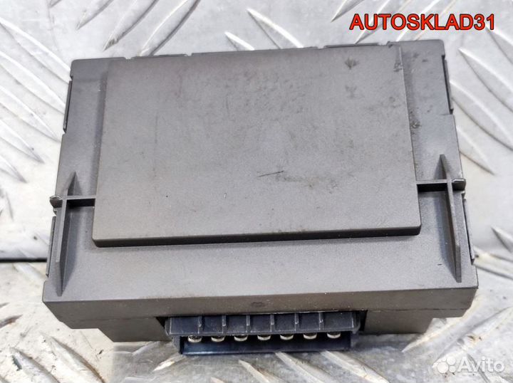 Блок управления фаркопа Opel Zafira B 52400525C