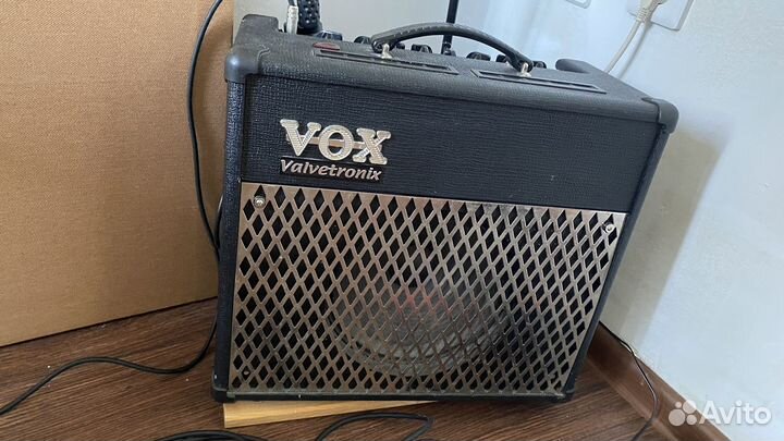 Гитарный комбик vox