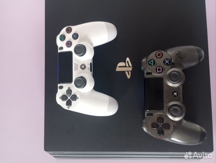 Игровая приставка ps4 pro 1tb