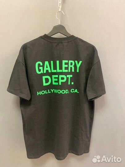 Футболка Gallery Dept