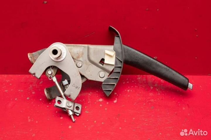 Механизм стояночного тормоза Kia Ceed 1G G4FC 1.6