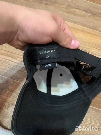 Кепка quicksilver