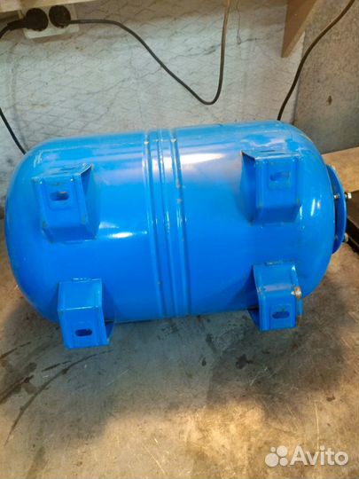 Кухня бак 24 л гидроаккумулятор