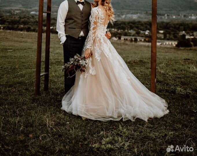 Свадебное платье
