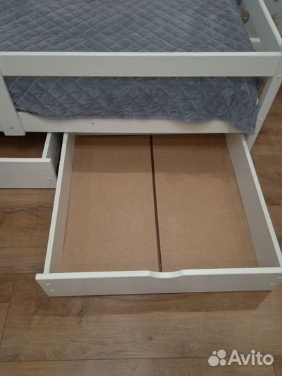 Кровать детская 80 на 160 с ящиками для белья
