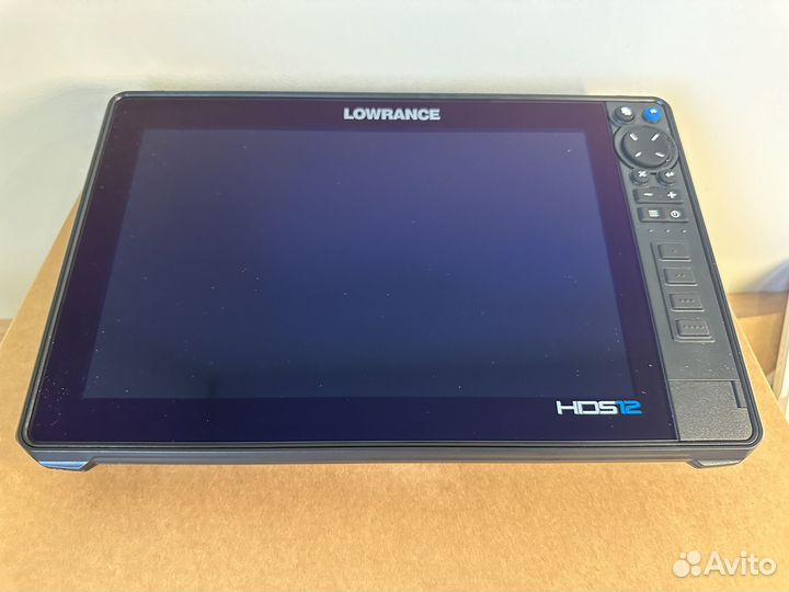 Lowrance HDS 12 pro