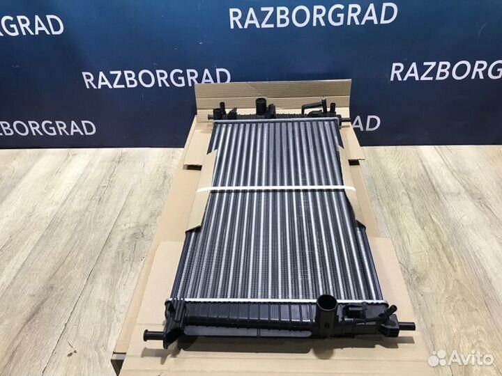 Радиатор охлаждения Mazda Mazda3 BL 1.6