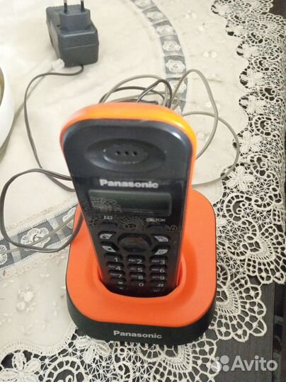 Телефон panasonic