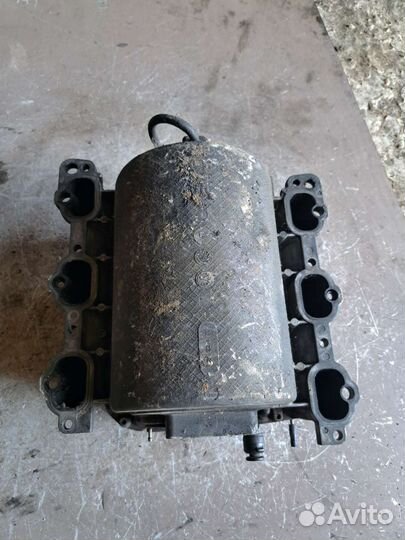 Впускной коллектор на Mercedes W211