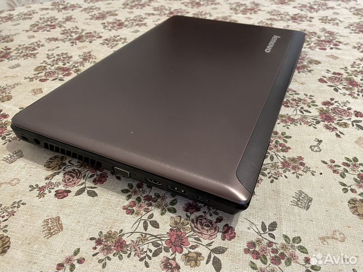 Lenovo ideapad Z570 I7 мощный игровой ноутбук