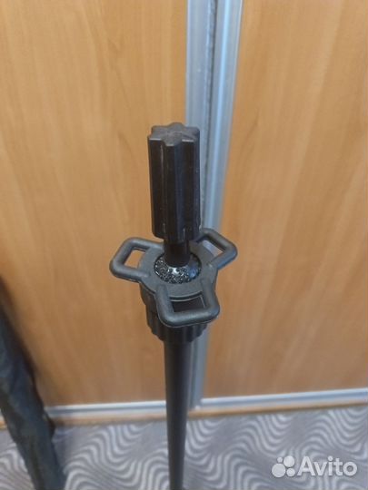 Штатив для учебной головы манекена