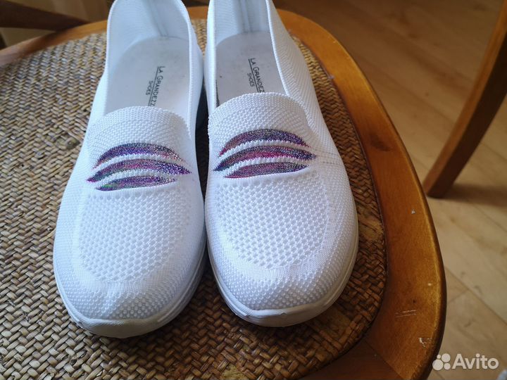 Женские 39 размер ткань непромокаемая