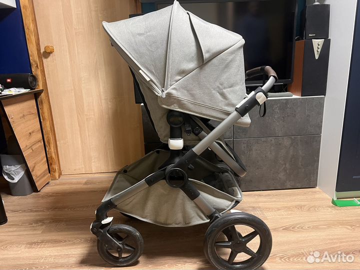 Коляска bugaboo fox 3 3в1 + много аксессуаров