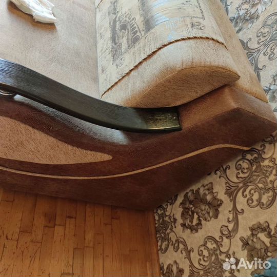 Диван Лидер