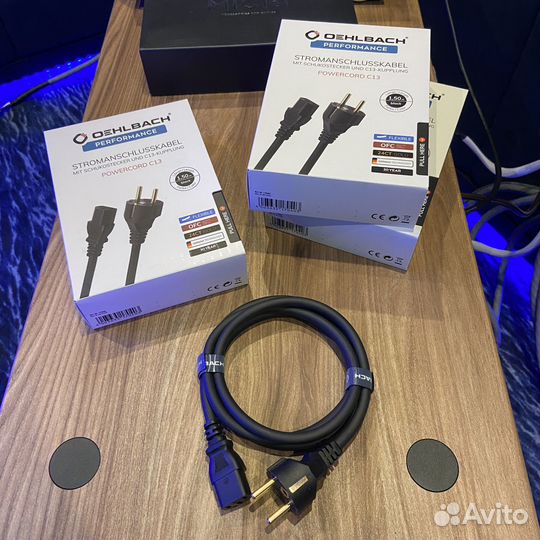 Кабели и аксессуары Oehlbach (в наличии/под заказ)