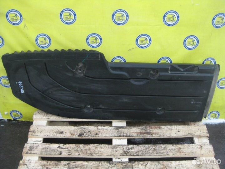 Воздухозаборник закабинный 5010317883 renault truc