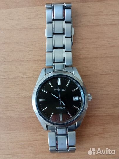 Мужские наручные кварцевые часы Seiko SUR375P1