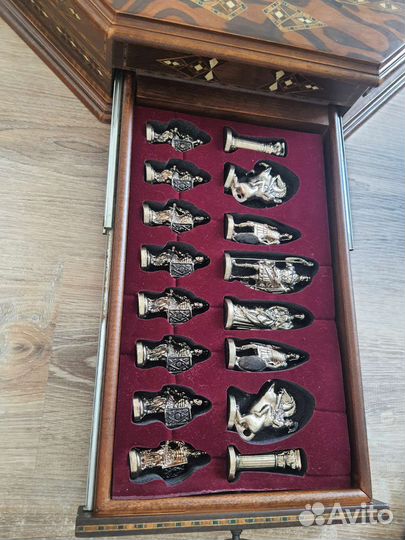 Шахматы helena wood art