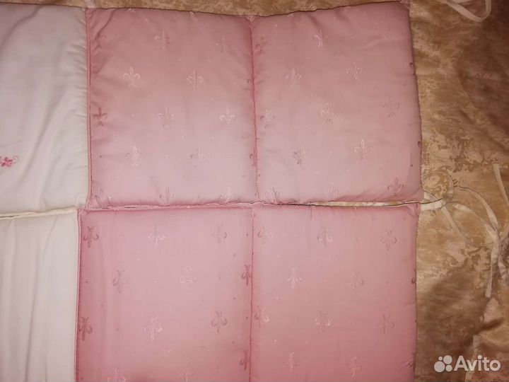 Бортики в кроватку