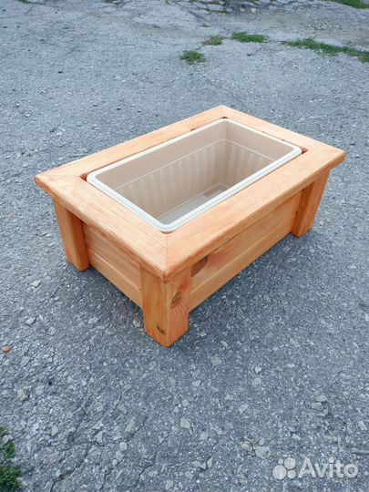 Кашпо для цветов напольное