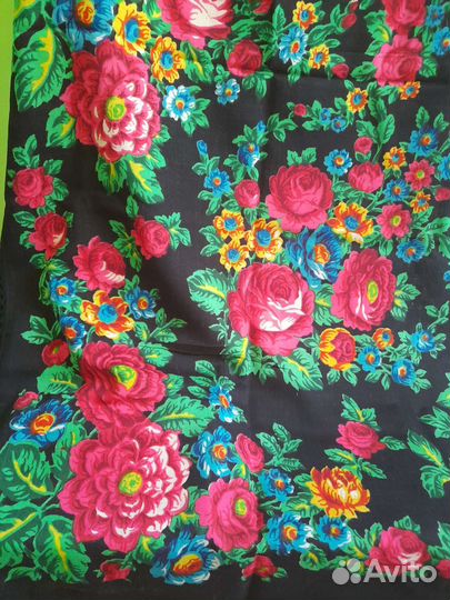 Павловопосадский платок СССР размер 150150