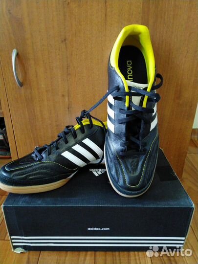 adidas 11 pro