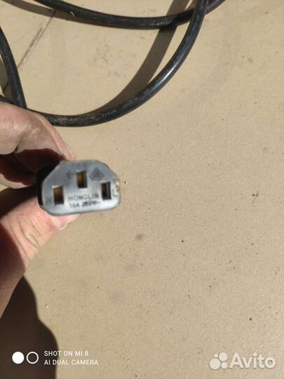 Кабель для компьютера