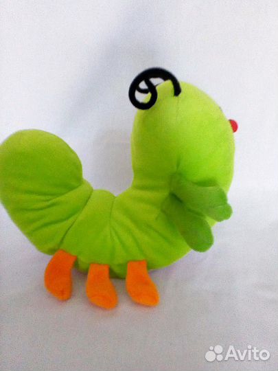 Подушка- подголовник на шею, в виде гусеницы, для