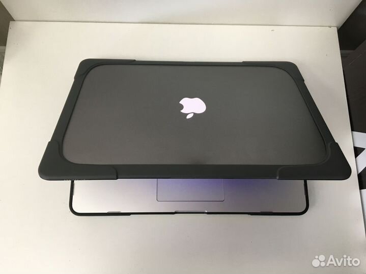 Ноутбук Apple MacBook Pro with Retina 15 (A1398)