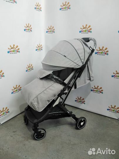 Прогулочная коляска-чемодан