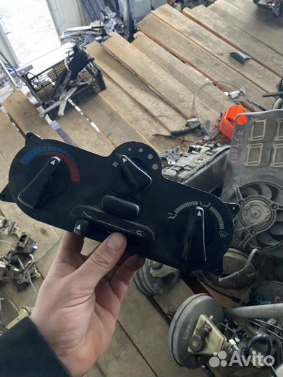 Блок управления печкой(буп) Митсубиси Каризма 95 г