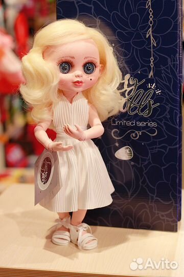 Кукла Berjuan the Biggers Монро