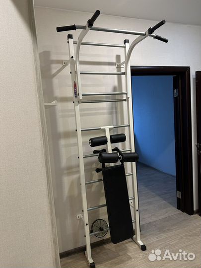 Шведская стенка с турником