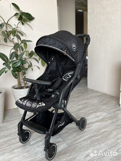 Прогулочная коляска rant