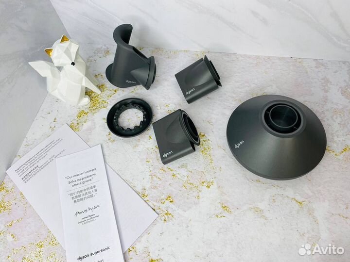 Фен для волос Dyson