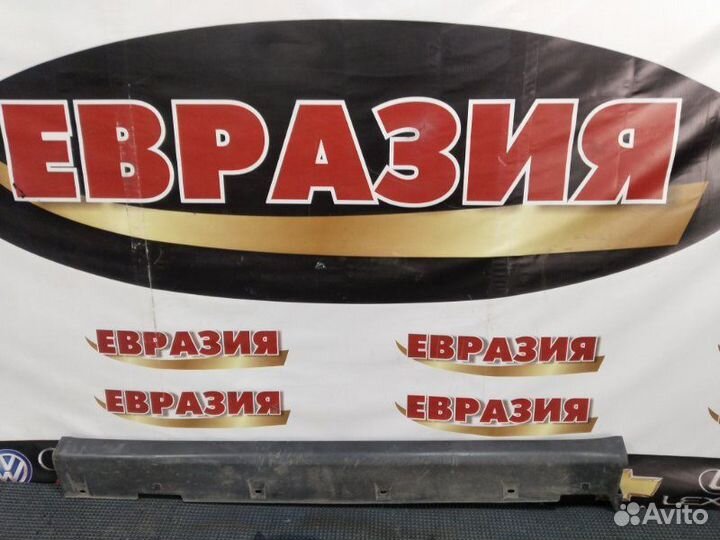 Накладка на порог правая Honda Hr-V GH4 D16A 1999