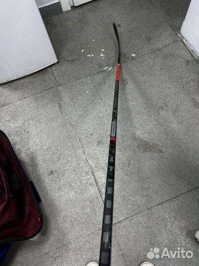 Клюшка хоккейная правый хват ccm