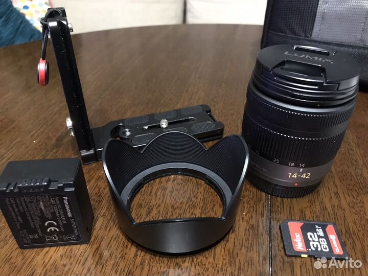 Компактный фотоаппарат Panasonic GF1