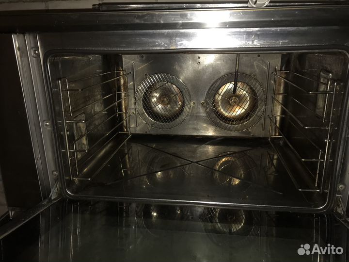 Конвекционная печь