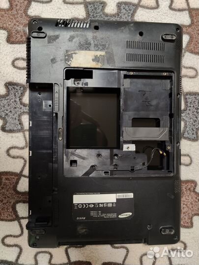 Поддон Samsung rv410