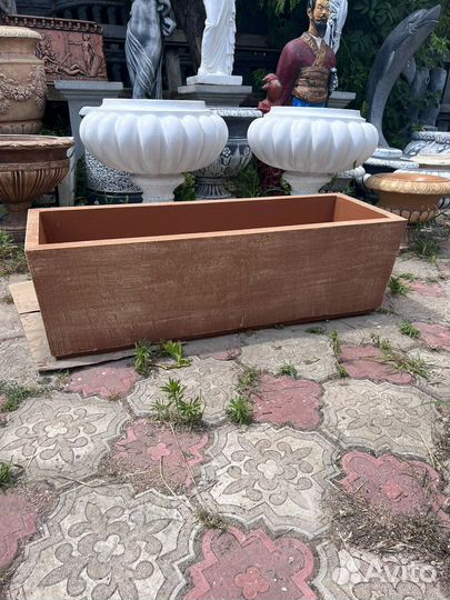 Клумба / Вазон / Горшок / Кашпо