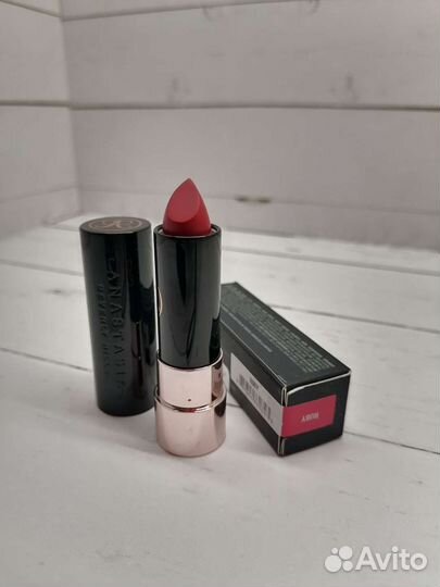 Матовая помада для губ anastasia тон Ruby