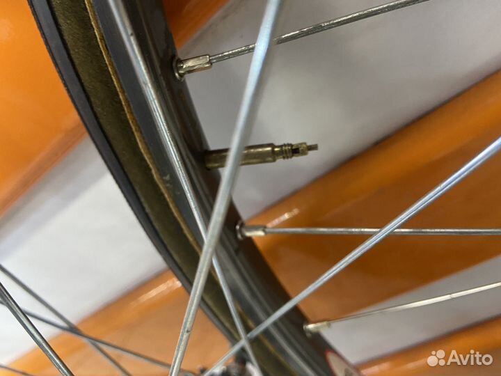 Трековые колеса на трубках 700-23