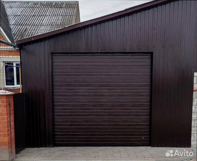 Высокие секционные ворота с установкой