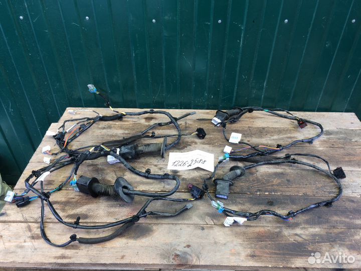 Проводка дверей Geely Emgrand EC7