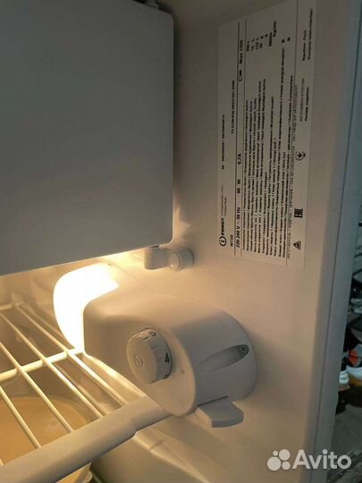 Холодильник Indesit MT 08