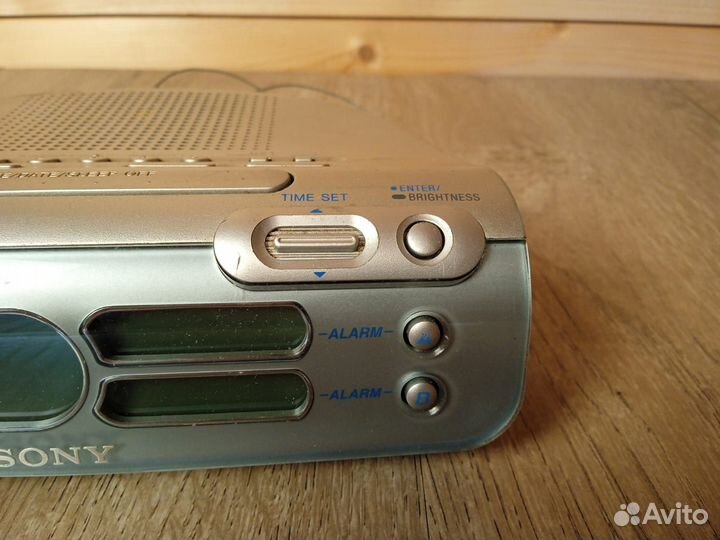 Тюнер цифровой Sony