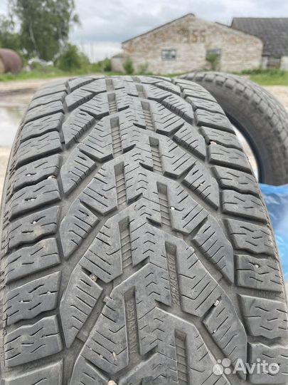 Kormoran Snow 225/45 R17