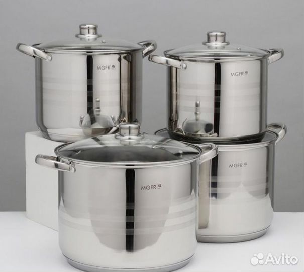 Кастрюли набор