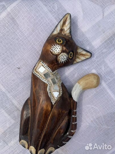 Фигурка кота